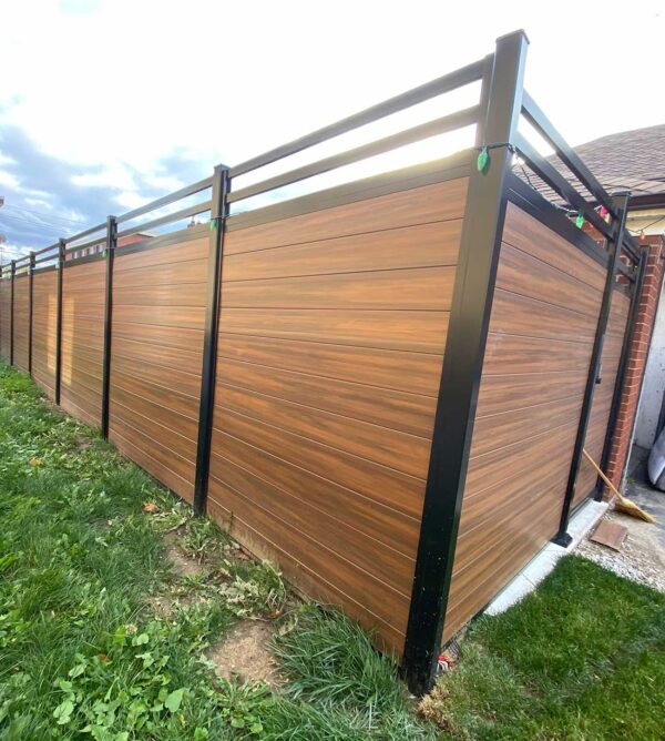 Horizontal Mocha Walnut Vinyl Fence Panels Barrie