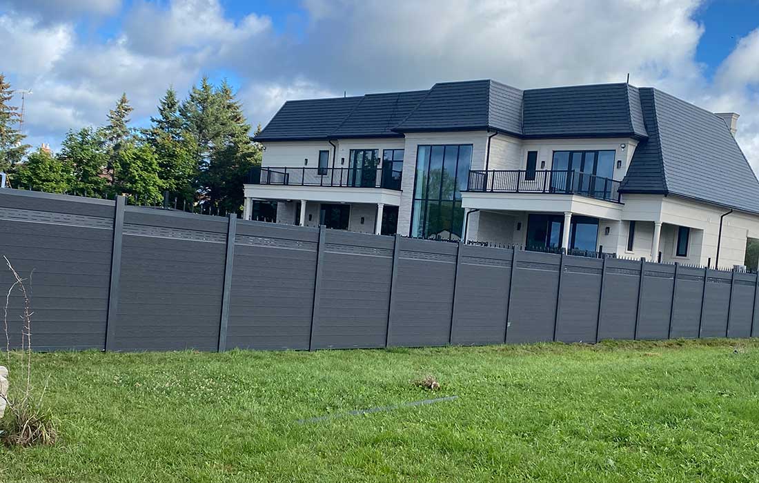 Barrie Fence-Composite Fence Barrie