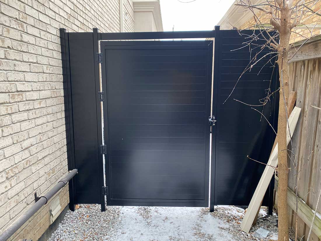 Aluminum Horizontal Slat Fence installed in Barrie