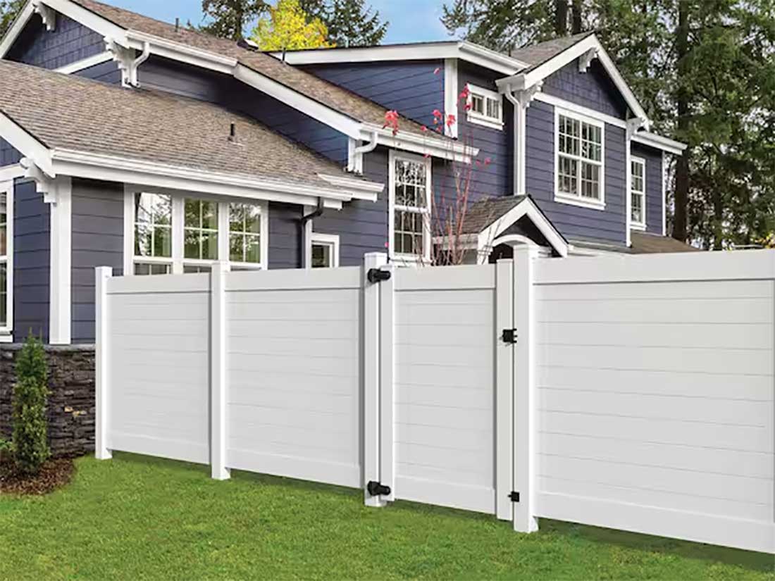 Horizontal White Vinyl Fence Panels-Vinyl Fence-Vinyl Privacy Fence Installed in Barrie
