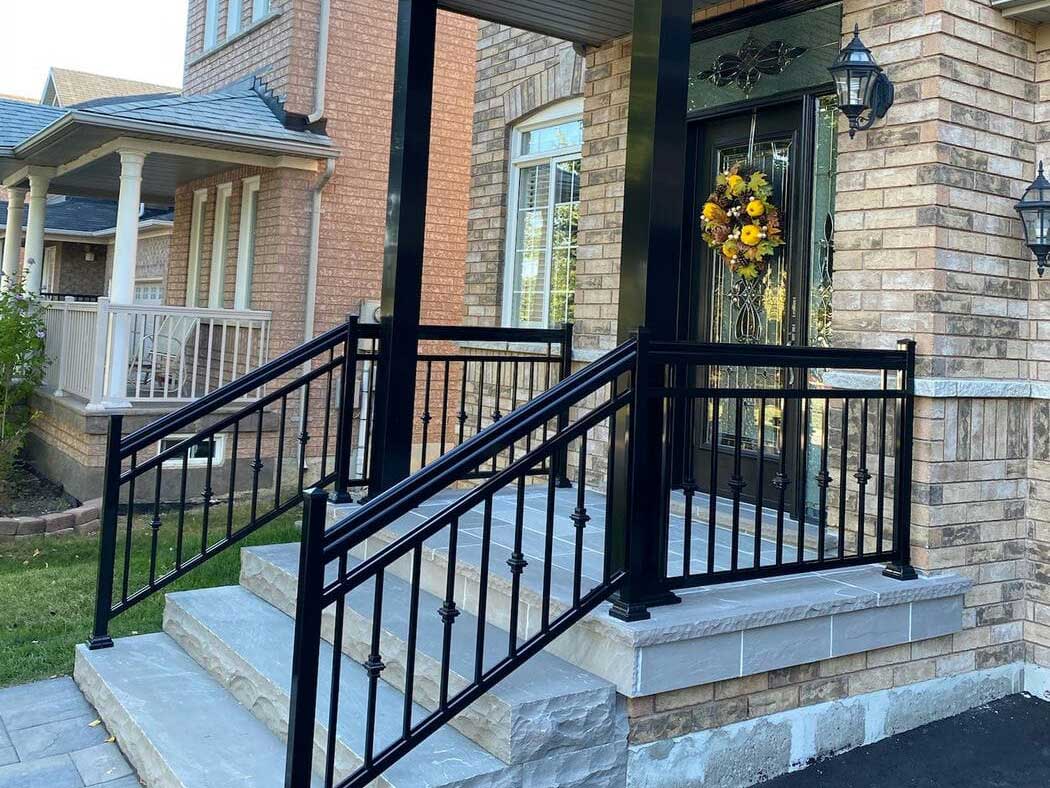 Modern- Aluminum Railings With Collars